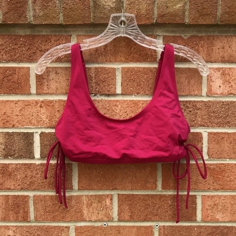 L.A. Hearts Red Bikini Top sz Large